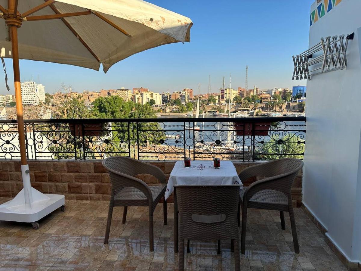 Mastonkel Hotel Asszuán Kültér fotó