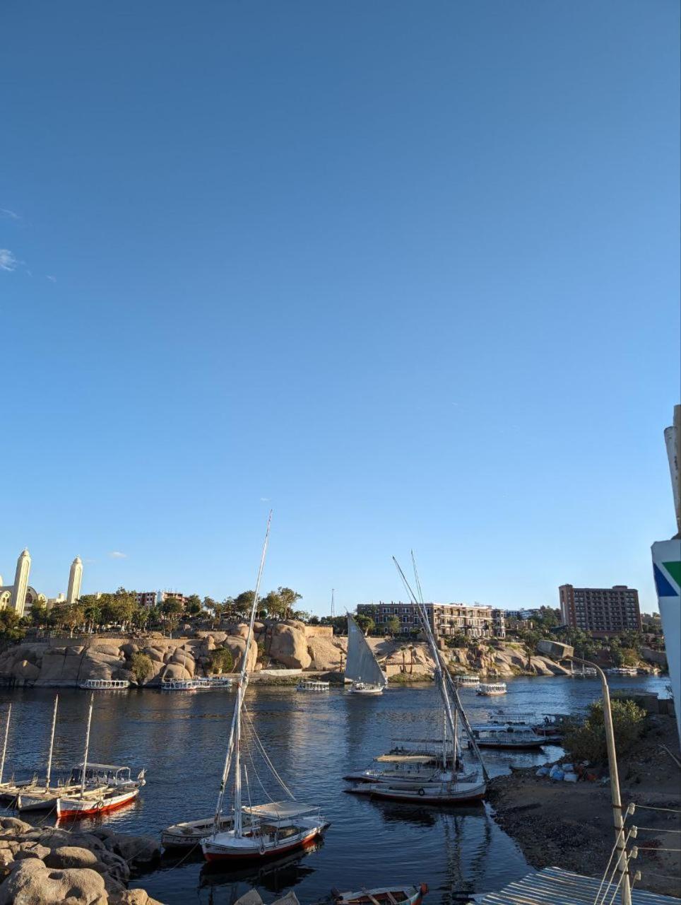 Mastonkel Hotel Asszuán Kültér fotó
